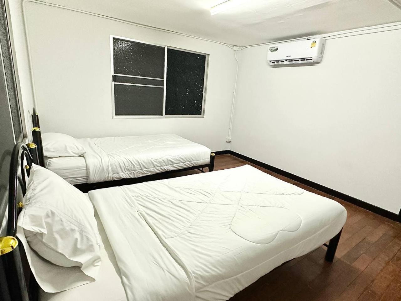 צ'יאנג מאי Adora Hostel מראה חיצוני תמונה